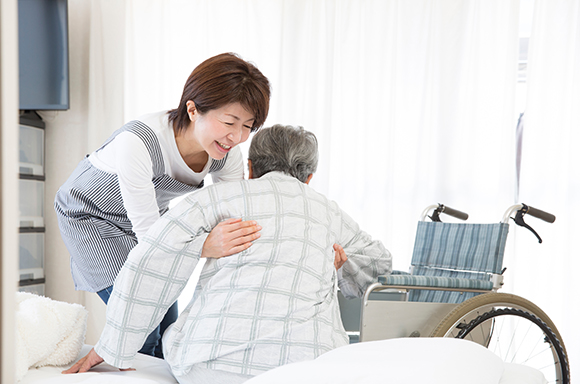 介護士