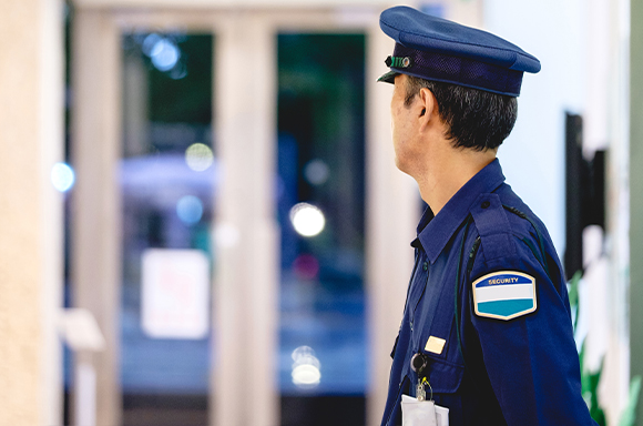 警備員