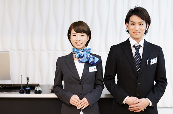 ホテルスタッフ