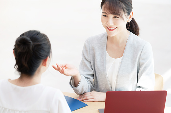 コンサルタント